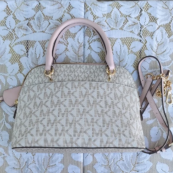 Michael Kors Logo Jet Set Dome Satchel - Picture 4 of 5